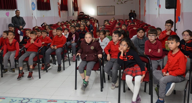 ÖĞRENCİLERE TASARRUFUN ÖNEMİ ANLATILDI