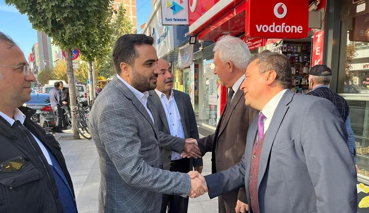 SİYASETİ GÖNÜL ALMA ÜZERİNE KURDUK