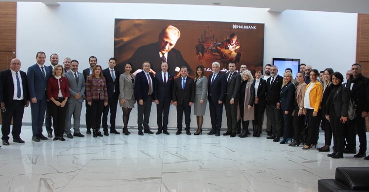 İŞ İNSANLARIYLA BİR RAYA GELDİLER