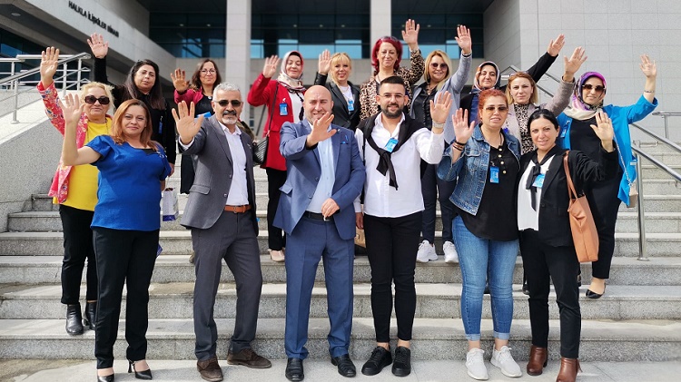 USTA ÖĞRETİCİLER KADRO İSTİYOR