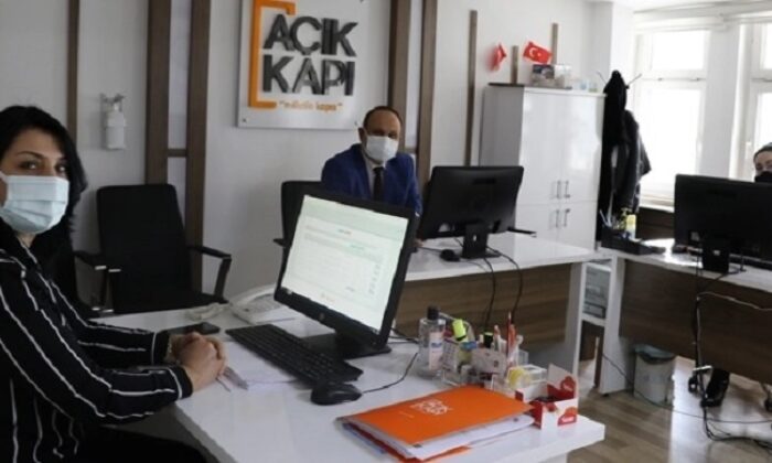 AÇIK KAPI MİLLETİN KAPISI