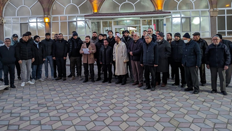 TÜGVALI GENÇLERDEN TEPKİ!