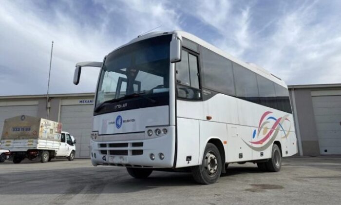 KARDEŞ BELEDİYE’YE OTOBÜS HİBE EDİLDİ!