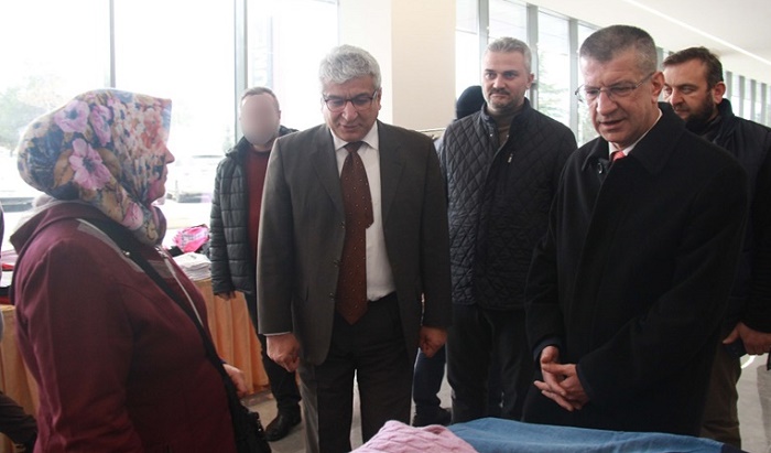 HAYIR ÇARŞISINA DESTEKLER DEVAM ETMELİ