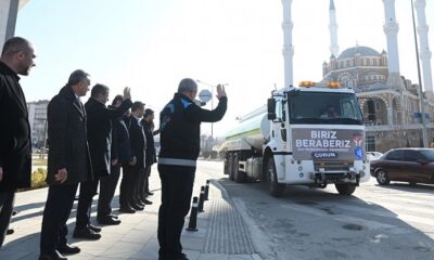 BELEDİYE EKİPLERİ AFŞİN’E UĞURLANDI