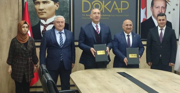 İKİ PROJE İÇİN İMZALAR ATILDI