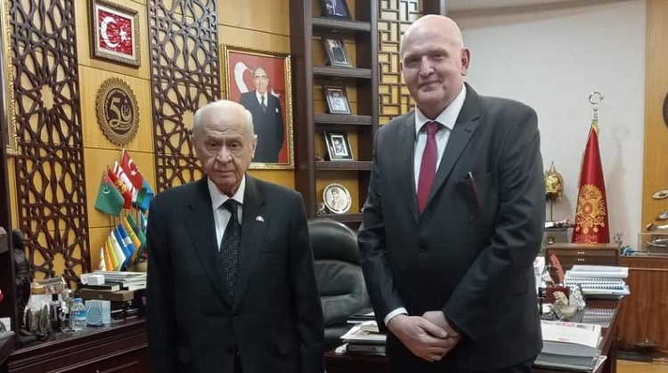 DERYA ÖZTEKİN MHP’DEN ADAY OLDU