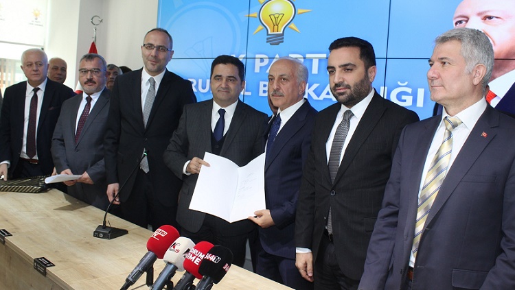 AK PARTİ’DEN ADAYLIĞINI AÇIKLADI