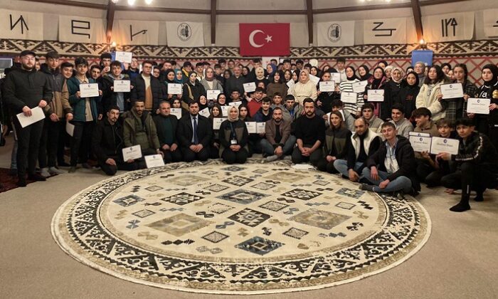 YARDIMA KOŞAN GENÇLER UNUTULMADI