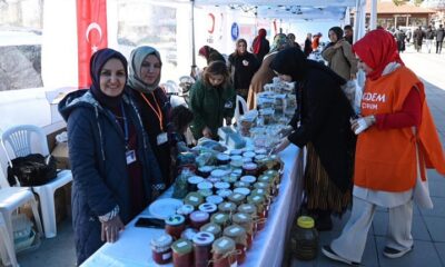 DEPREMZELER İÇİN TEK YÜREK OLDULAR
