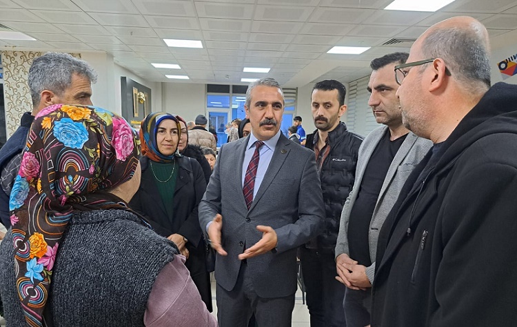 MHP DEPREMZEDELERİ YALNIZ BIRAKMIYOR