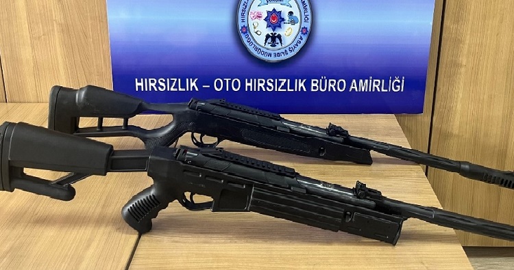 3 AYRI İŞYERİNDEN HIRSIZLIK YAPTILAR
