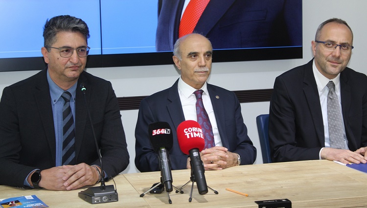 LÜTFİ AKÇA ADAYLIĞINI AÇIKLADI
