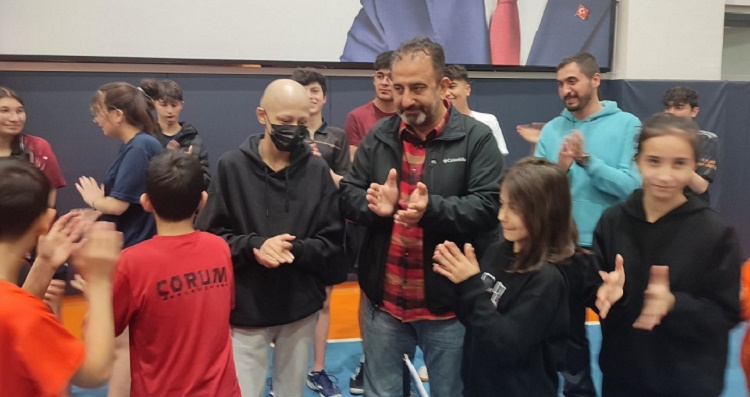 GENÇ SPORCU İÇİN MORAL ETKİNLİĞİ