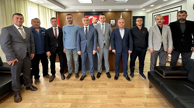 VETERİNER HEKİMİ ZİYARET ETTİLER