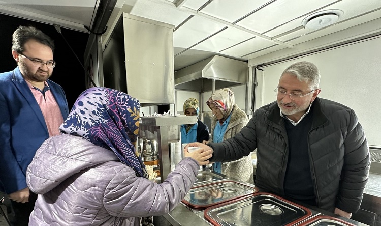 TERAVİH SONRASI SALEP İKRAMI