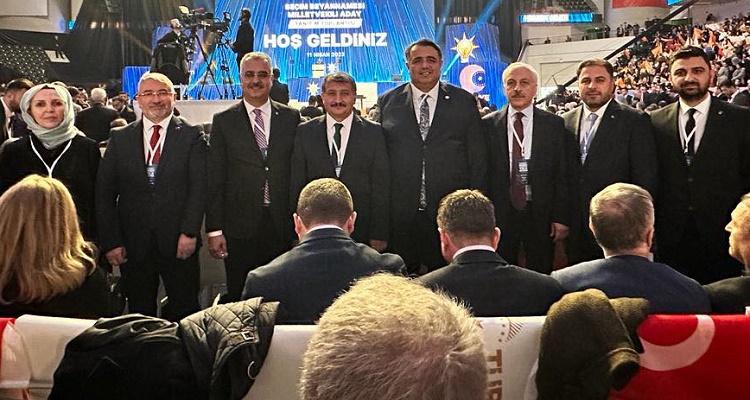 AK PARTİ ADAYLARINI TANITTI!