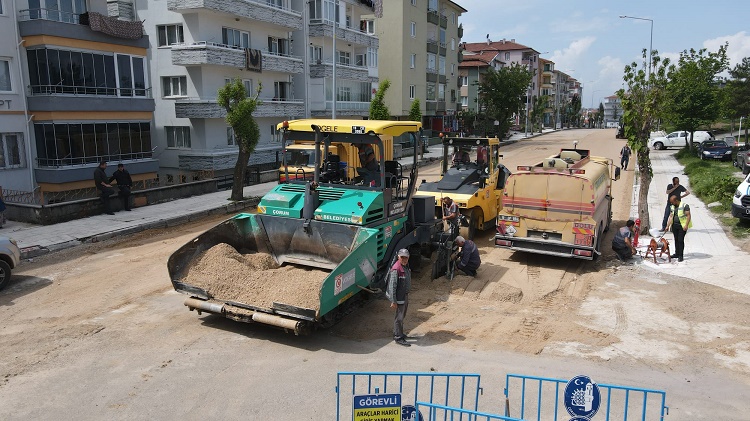 HÖYÜK CADDESİNDE SONA YAKLAŞILDI