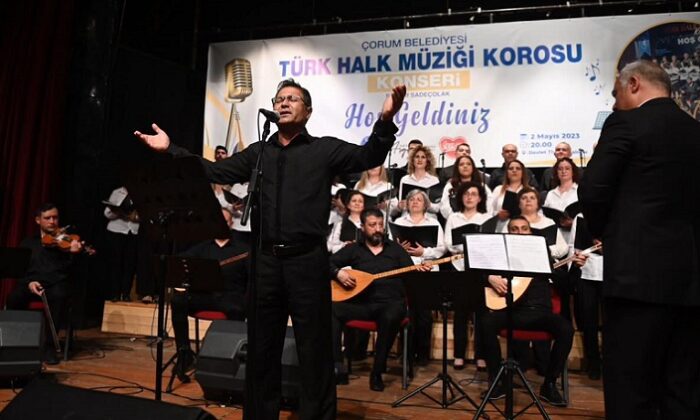 ÇORUM BELEDİYESİNDEN TÜRKÜ ZİYAFETİ