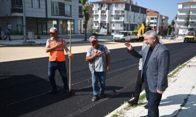 HÖYÜK CADDESİ ASFALTLA BULUŞTU