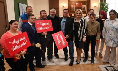 ÖZEL ÖĞRENCİLERDEN AŞGIN’A SÜRPRİZ
