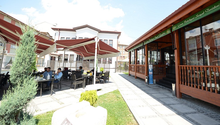 SOSYAL TESİSLER’DE BAYRAM MOLASI