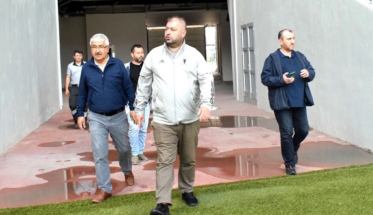 STADYUMDA İNCELEMELERDE BULUNDULAR
