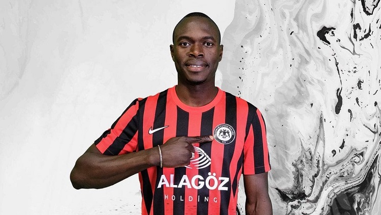 YABANCI FUTBOLCULAR İMZA ATTI