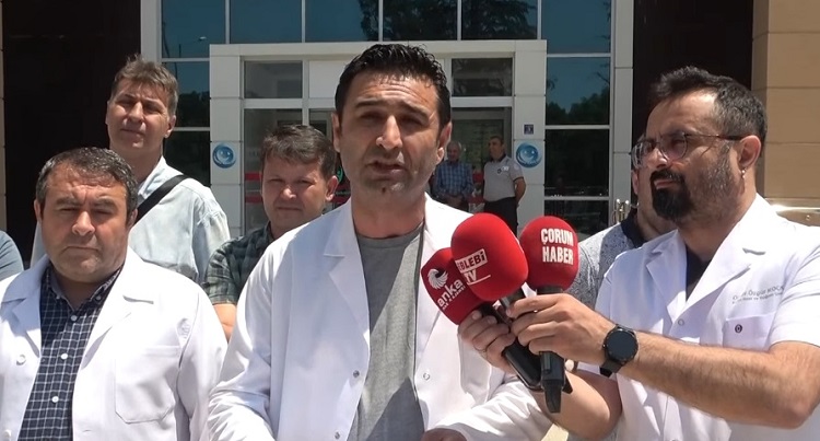 DOKTORLAR MAAŞLARA YÜZDE 50 ZAM İSTİYOR!