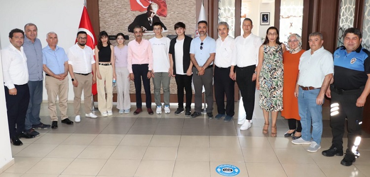 KODEK LGS BİRİNCİLERİNİ ÖDÜLLENDİRDİ