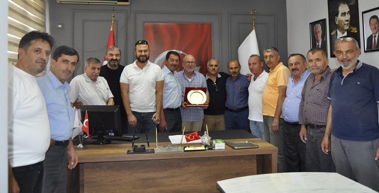 İRFAN YAŞAR’A ESNAF VEFASI