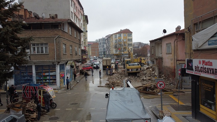 KAMULAŞTIRMA DEVAM EDİYOR