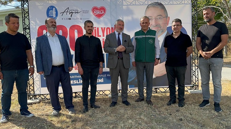 YÜKLENİCİ FİRMAYA YER TESLİMİ YAPILDI