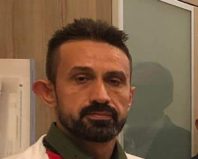 EVİNDE ÖLÜ BULUNDU!