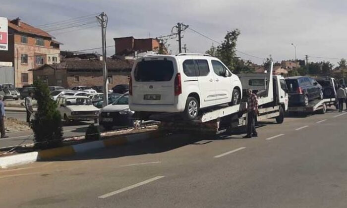 HATALI PARK YAPAN ARAÇLARA CEZA!