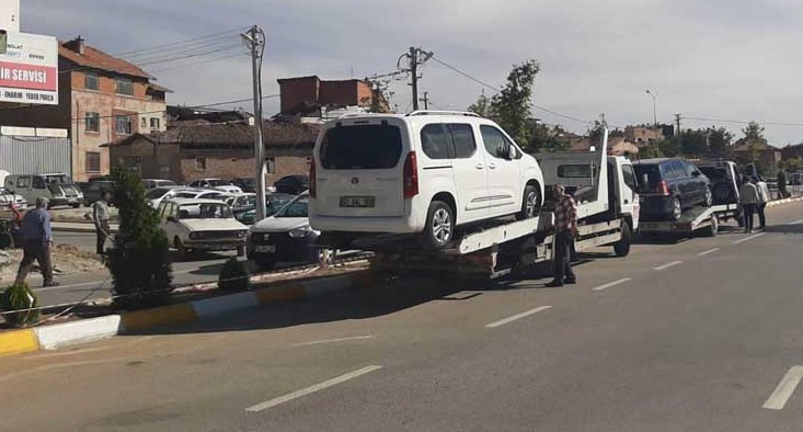 HATALI PARK YAPAN ARAÇLARA CEZA!