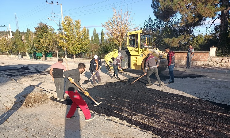 LAÇİN’E BİN 500 TON ASFALT DESTEĞİ