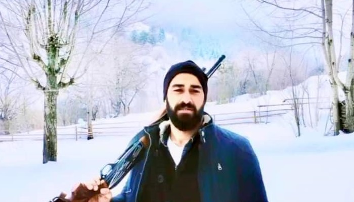 GENÇ YAŞTA ÖLÜMÜ SEVENLERİNİ ÜZDÜ