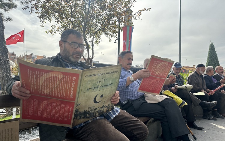 CUMHURİYET MECMUASI DAĞITTILAR