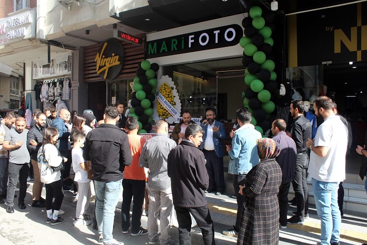 MARİ FOTO YENİLENEN YÜZÜYLE AÇILDI!