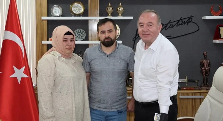 SMA HASTASI BEBEĞE DESTEK