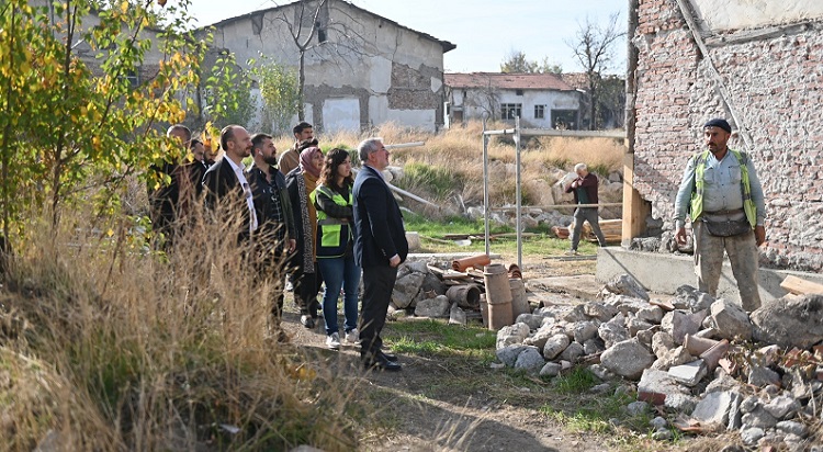 ÇORUM KALESİNDE RESTORASYON BAŞLADI