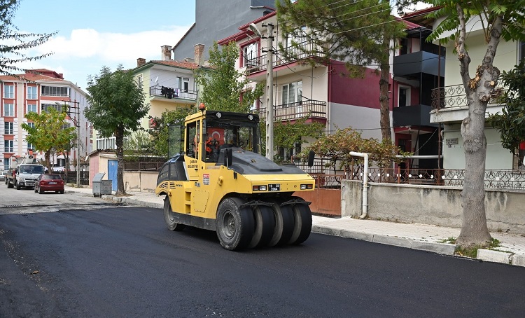 4 YILDA 400 BİN TON ASFALT