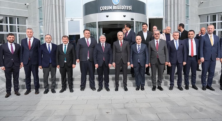 BAKAN’DAN BELEDİYE’YE ZİYARET