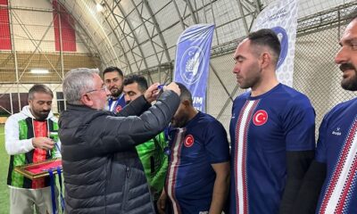 FUTBOL TURNUVASI SONA ERDİ
