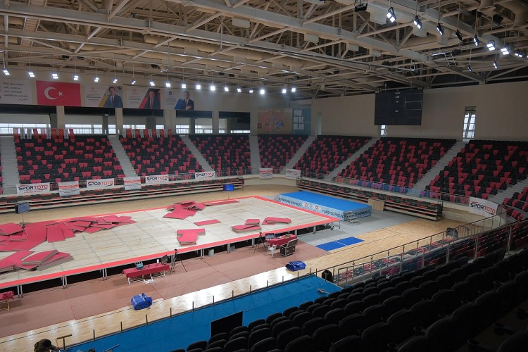 YENİ SPOR SALONU HİZMETE GİRİYOR