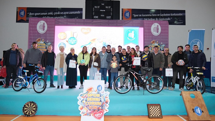 SPOR OYUNLARI ETKİNLİĞİNE YOĞUN İLGİ
