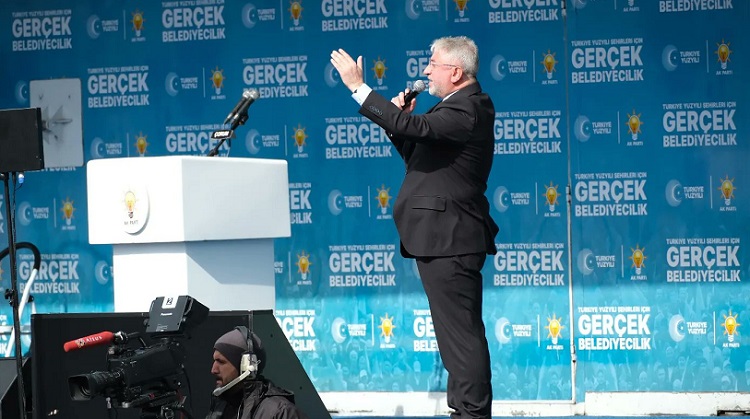 MEYDANI DOLDURANLARA TEŞEKKÜR ETTİ