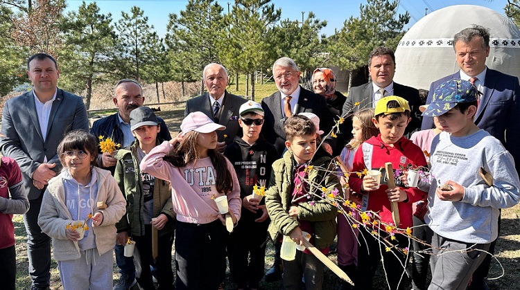 ÇİĞDEM GELENEĞİ YAŞATILIYOR