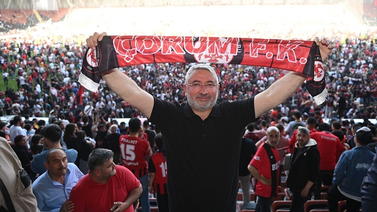 ŞEHRİNE VE TAKIMINA SAHİP ÇIK